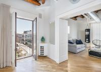 Posedenie v ubytovaní The Silver Lava - a luxury boutique apartment