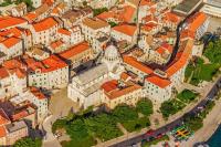 Výhľad na mesto Vodice alebo výhľad na mesto priamo z penziónu