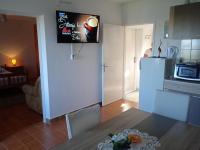 Kuchyň nebo kuchyňský kout v ubytování APARTMAN IVANO