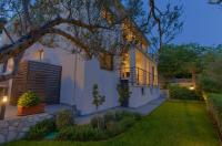 Vonkajšia záhrada v ubytovaní Residence Veglia