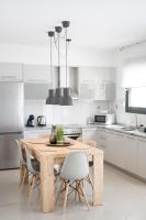 Kuchyň nebo kuchyňský kout v ubytování Aelia Apartments