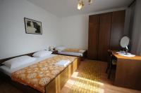 Postel nebo postele na pokoji v ubytování Apartment in Stara Novalja with sea view, terrace, air conditioning, WiFi (183-3)