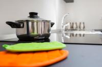 A kitchen or kitchenette at Splendida Villa NATURE- APPARTAMENTO ARANCIO a Scopello - Zingaro