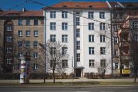 Budova, v ktorej sa apartmán nachádza