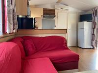 Kuchnia lub aneks kuchenny w obiekcie Mobil Home Valras Plage