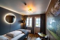 Postel nebo postele na pokoji v ubytování Hotel Aurlandsfjord