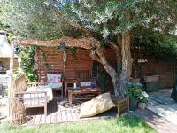 Vonkajšia záhrada v ubytovaní maisonette with garden