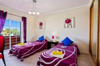 Postel nebo postele na pokoji v ubytování Villa Pera by Villa Plus