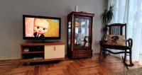 A television and/or entertainment centre at Casa Porto, con Garaje