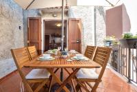 Balkon lub taras w obiekcie Esclusiva Dimora Storica nel cuore del Borgo Medievale---- Exclusive Historical House inside the Medieval Village