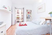 Postel nebo postele na pokoji v ubytování Estudio Magdalena, pleno centro de Madrid