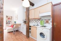 Kuchyň nebo kuchyňský kout v ubytování Estudio Magdalena, pleno centro de Madrid