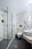 A bathroom at Hotel Aggelos Kefalonia