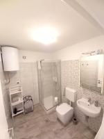 Kúpeľňa v ubytovaní Apartments DaSara