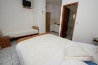Posteľ alebo postele v izbe v ubytovaní Studio apartment in Duce with sea view, balcony, air conditioning, WiFi 132-7