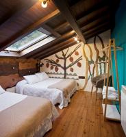 Postel nebo postele na pokoji v ubytování Casa Vistaboa Ribeira Sacra