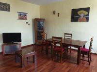 A television and/or entertainment centre at Porta a Mare, free parking