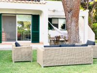 Posezení v ubytování GOLF & BEACH VILLA