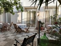 Patio alebo iná vonkajšia časť ubytovania Profumo di Mare