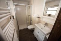 A bathroom at Almhaus Anita