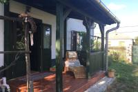 Vonkajšia záhrada v ubytovaní Authentic farmhouse (Söjtöry-Domonkos Ház)