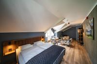 Postel nebo postele na pokoji v ubytování Hotel Aurlandsfjord