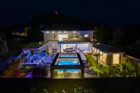 Bazén v ubytovaní M Mansion alebo v jeho blízkosti