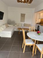 TV a/nebo společenská místnost v ubytování D&D apartments
