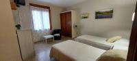 Postel nebo postele na pokoji v ubytování Hotel Maeva ,1 star B&B