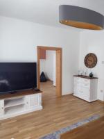 Telewizja i/lub zestaw kina domowego w obiekcie Bara ház