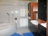 Łazienka w obiekcie Apartment Bauernhof Gasteg-3 by Interhome