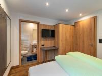 Telewizja i/lub zestaw kina domowego w obiekcie Apartment Christoph-2 by Interhome