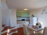 Kuchyňa alebo kuchynka v ubytovaní Holiday Home Maria Luisa - DOL286 by Interhome