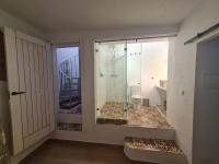 Koupelna v ubytování El Aljibe de Cobarrubias, Apartamento 3, terraza privada