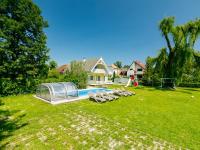 Bazén v ubytovaní Holiday Home Sapphire by Interhome alebo v jeho blízkosti