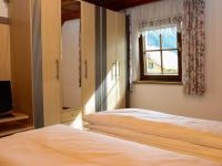 Posteľ alebo postele v izbe v ubytovaní Holiday Home Gebhardt by Interhome