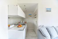 Kuchnia lub aneks kuchenny w obiekcie Porta Mare Apartments LuxView III