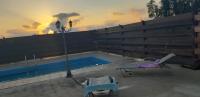 Bazén v ubytování Sunset Villa nebo v jeho okolí