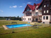 Bazén v ubytovaní Apartament Zdrojowy Jastrzębia Góra alebo v jeho blízkosti