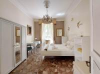 Posteľ alebo postele v izbe v ubytovaní 4BNB - Luxury Mazzini Apartment
