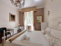 Posteľ alebo postele v izbe v ubytovaní 4BNB - Luxury Mazzini Apartment