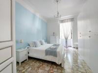 Posteľ alebo postele v izbe v ubytovaní 4BNB - Luxury Mazzini Apartment