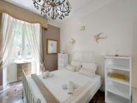 Posteľ alebo postele v izbe v ubytovaní 4BNB - Luxury Mazzini Apartment