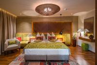Posteľ alebo postele v izbe v ubytovaní Mala Garden Design Hotel