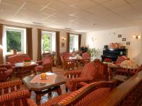 Posedenie v ubytovaní Park Hotel Miramonti