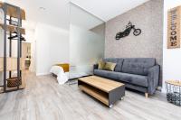 Posezení v ubytování APARTAMENTOS AVENIDA DE AMERICA