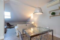 Posezení v ubytování Urbe10 Angel Suites 2 Bedrooms Apartment 4A