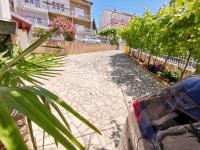 Vonkajšia záhrada v ubytovaní Apartments MAJA