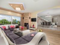 Posedenie v ubytovaní Holiday Home Villa Gabriel by Interhome