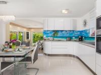 Kuchyňa alebo kuchynka v ubytovaní Holiday Home Villa Gabriel by Interhome